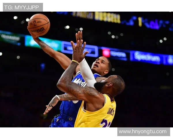 湖人队与魔术队热身赛精彩回顾球员表现与战术分析全解析