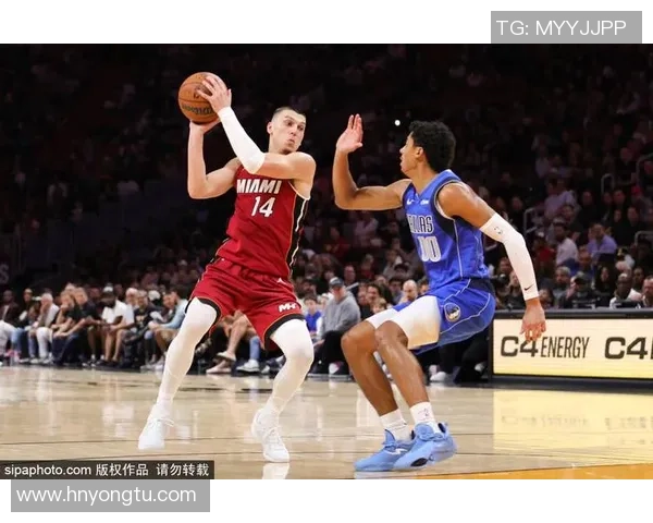 安东尼在CCTV5对阵热火的比赛中狂砍50分展现绝佳状态